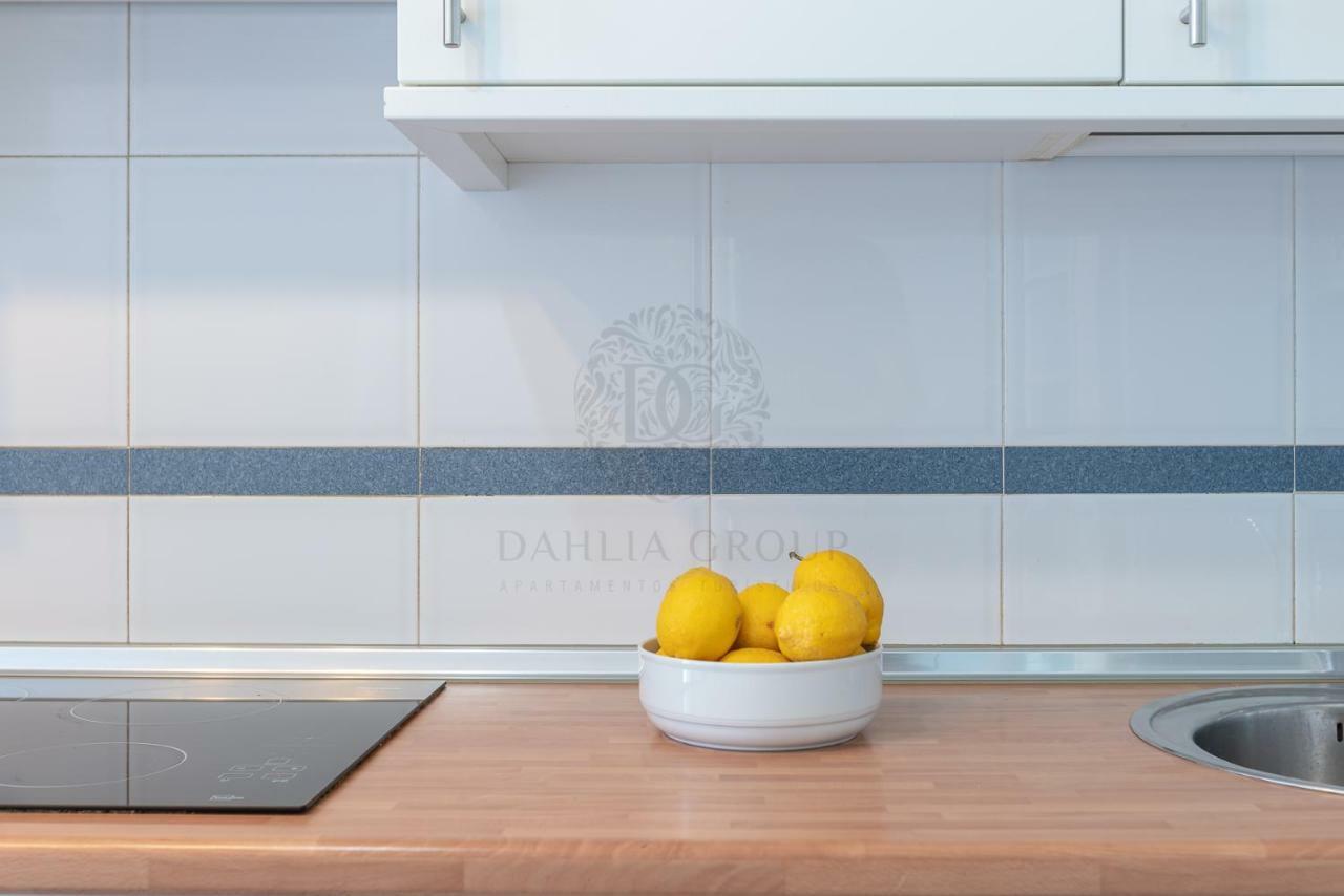 Vista Africa Beach Apartment By Dahlia Group Эстепона Экстерьер фото